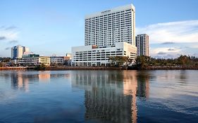 Pullman Miri Waterfront